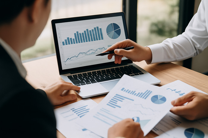 Advanced Reporting & Analytics